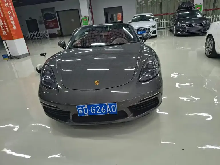 Porsche 718 Boxster 2.0 T