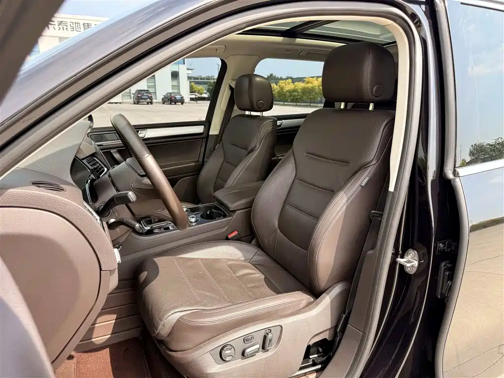 Touareg 3.0 TSI Cross