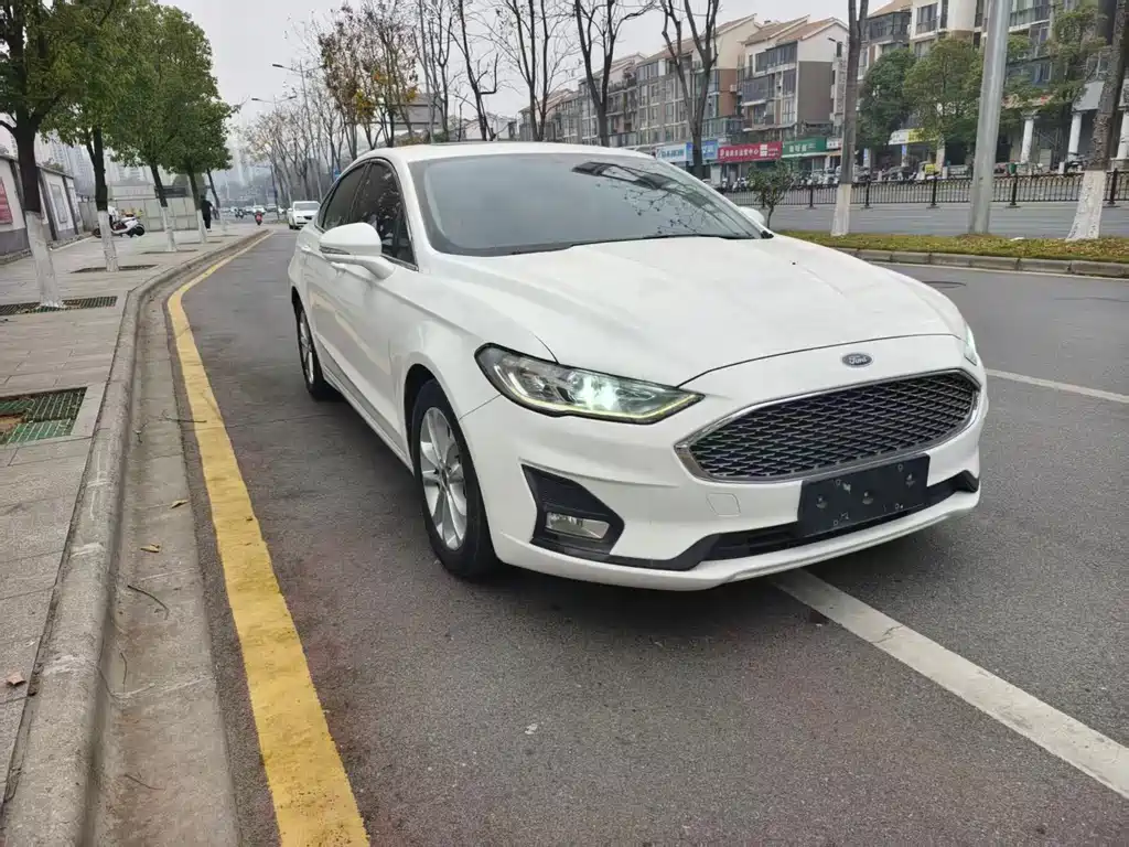 Mondeo EcoBoost 180 Luxury
