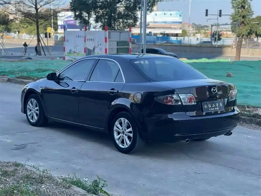Mazda 6 2.0 L Auto Fashion