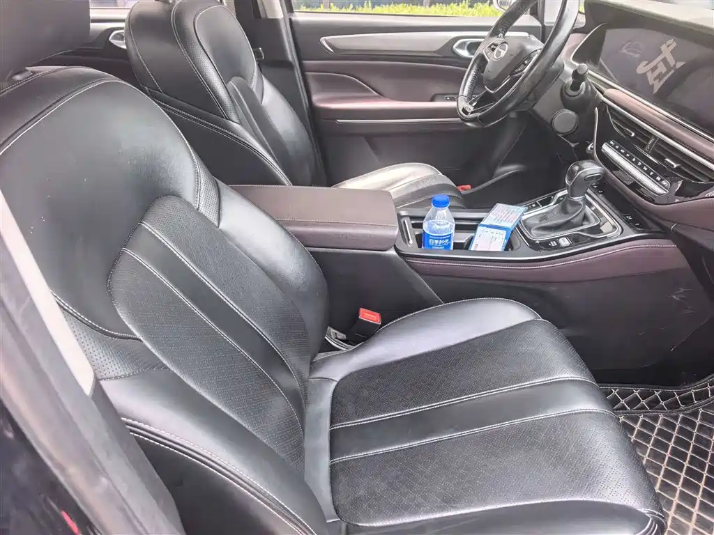 GAC Trumpchi M6 PRO 270 T DCT Premium