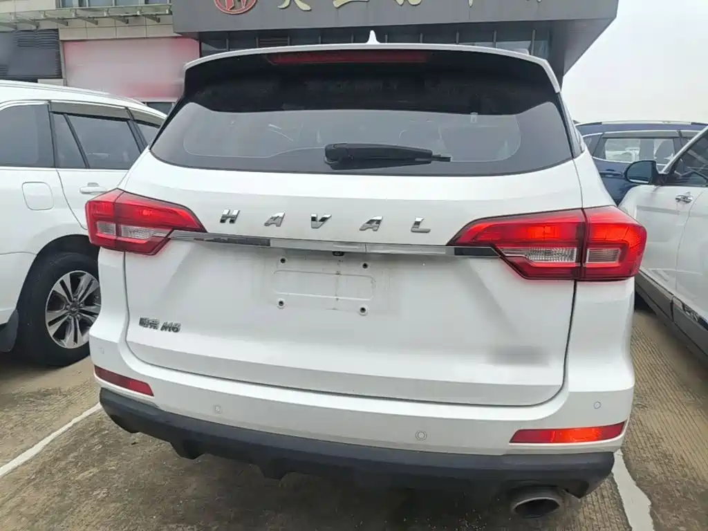 Haval M6 1.5 T Auto 2 WD Distinguished