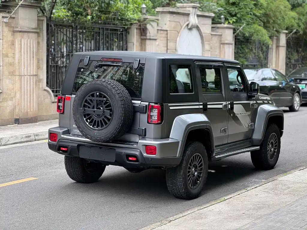 BAIC BJ40 2.0 T Auto 4 WD Rally Champion