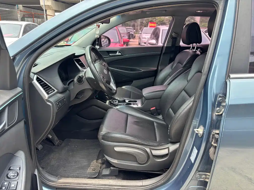 Tucson 1.6 T DCT 2 WD Intelligent