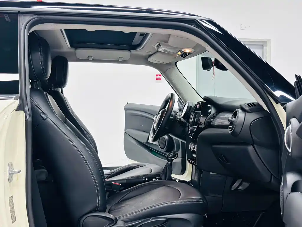 MINI 1.5 T COOPER Excitement