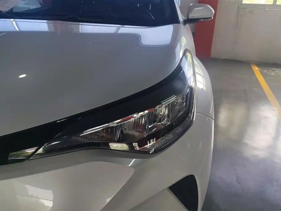 Toyota C-HR 2.0 L Comfort
