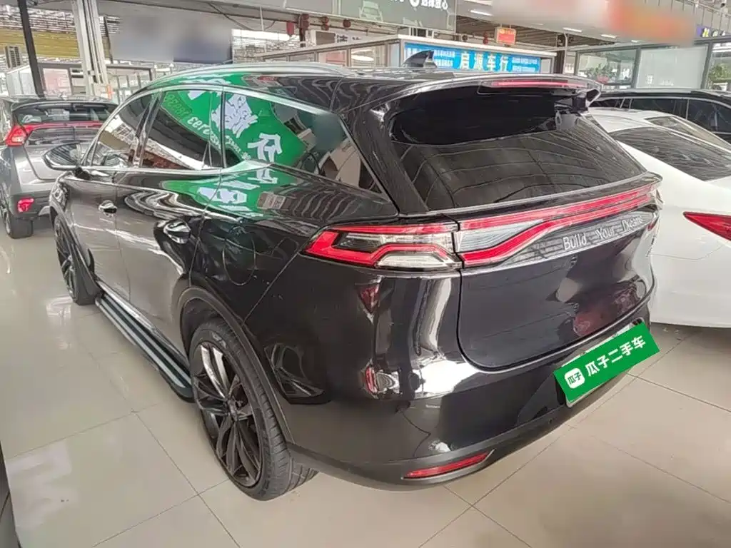 Tang NEV DM 2.0 T Full-time 4 WD Connected Pioneer Leading 7-seat CN-V