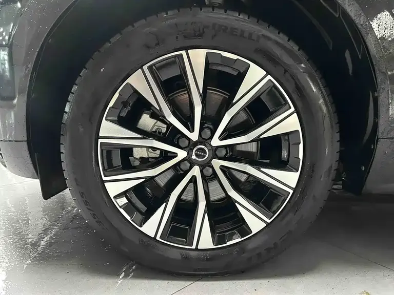 Volvo XC60 B5 4 WD Smart Ease Luxury