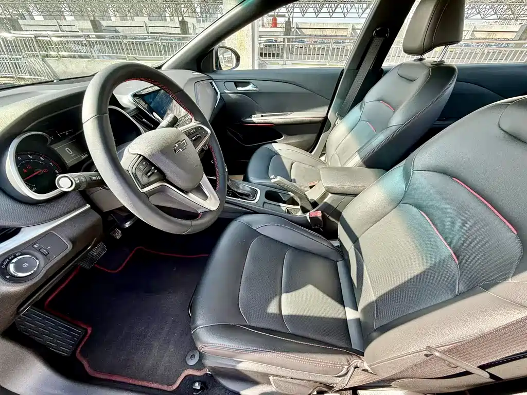 Monza Mild Hybrid RS 330 T Auto Smooth
