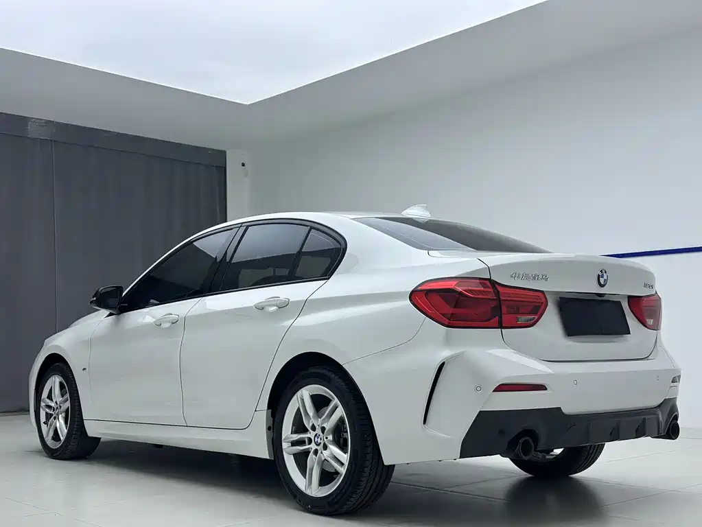 BMW 1 Series 120 i M Sport Night