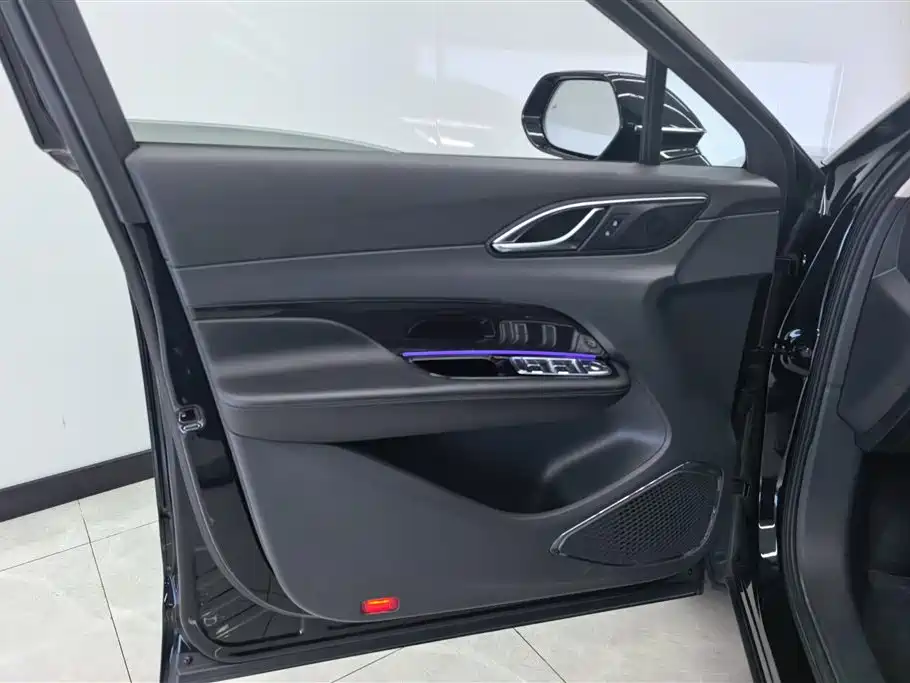 Hongqi HS3 1.5 T 2 WD Good Deed