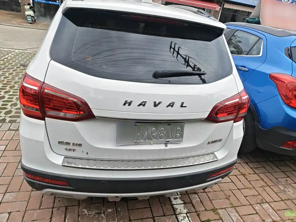 Haval H6 Red Label Sport 1.5 T Auto 2 WD Elite