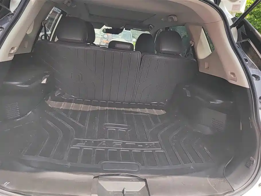 X-Trail 2.0 L CVT Connected Comfort 2 WD