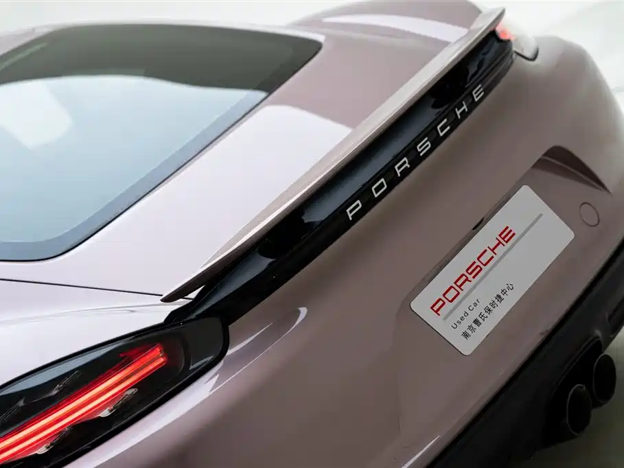 Porsche 718 Cayman 2.0 T