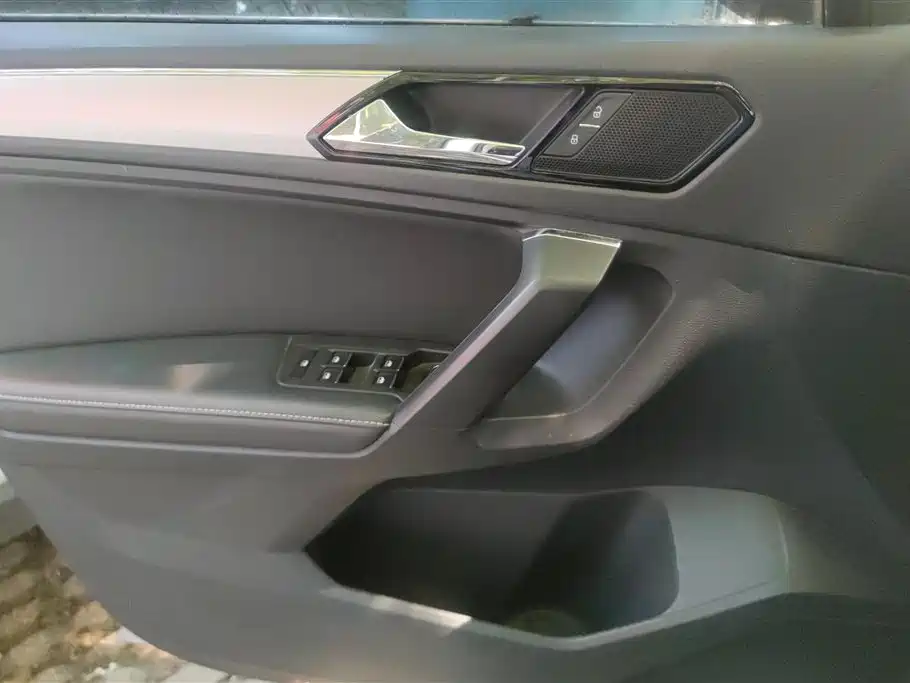 Tiguan L 330 TSI Auto 2 WD Luxury