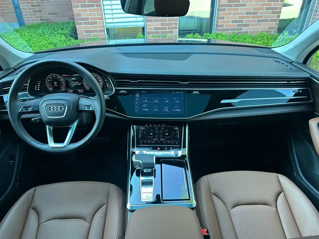 Audi Q7 奥迪Q7 2026款 55 TFSI quattro S line运动型