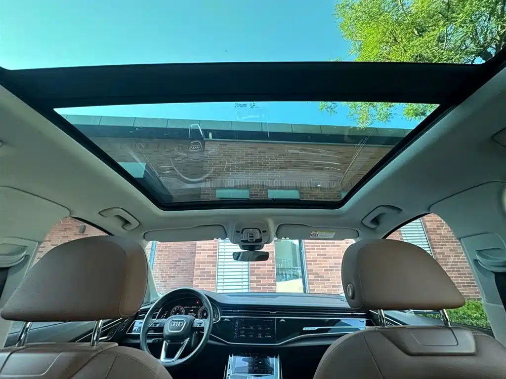 Audi Q7 奥迪Q7 2026款 55 TFSI quattro S line运动型