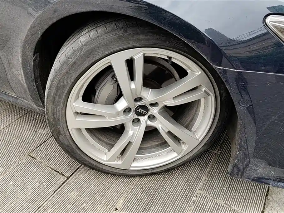 Audi A7 L 45 TFSI quattro S-line Far Sight Crystal Flow Package