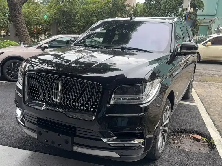 Lincoln Navigator 3.5 T Honor Shine CN-VI