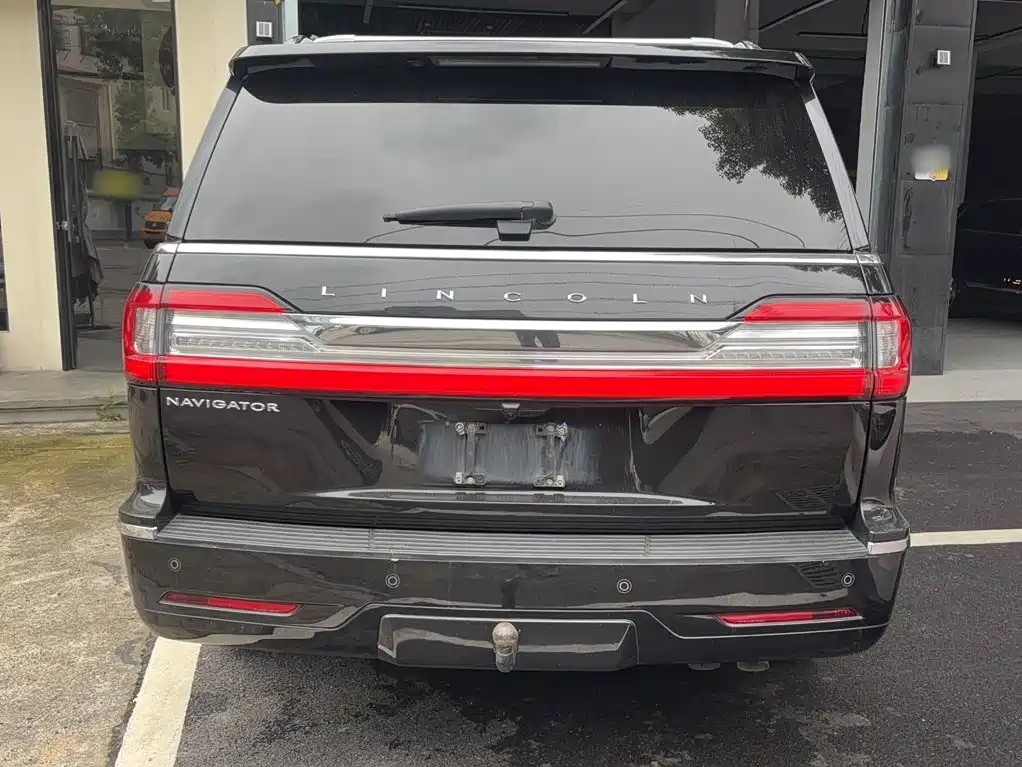 Navigator 3.5 T Honor Shine CN-VI