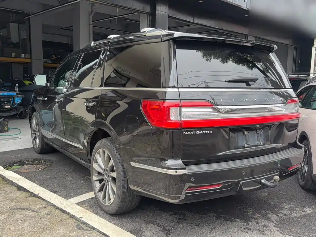 Navigator 3.5 T Honor Shine CN-VI