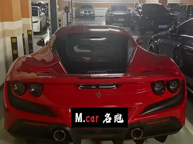 Ferrari F8 Tributo 3.9 T V8