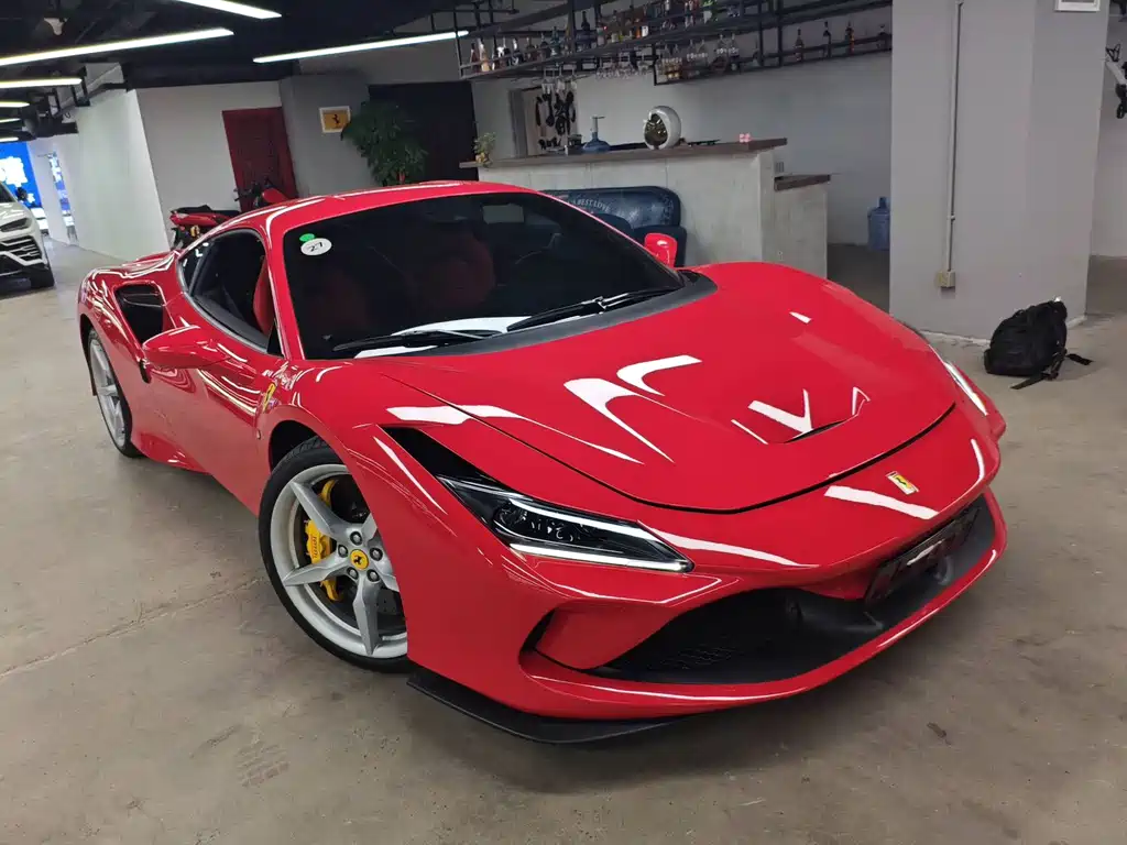Ferrari F8 Tributo 3.9 T V8
