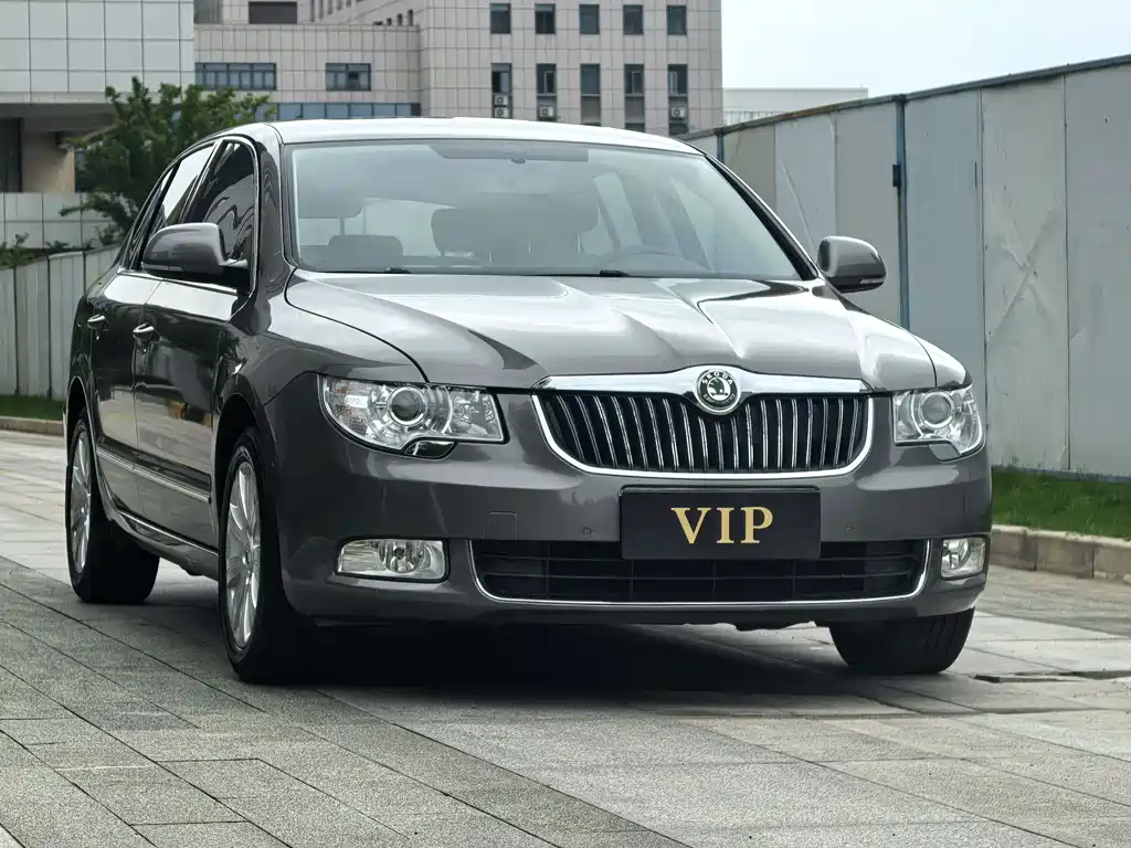 Superb 1.8 TSI Auto Grace