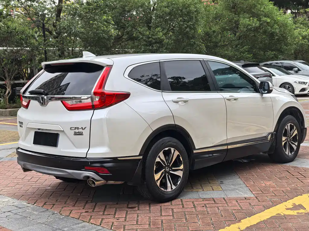 Honda CR-V 240 TURBO CVT 2 WD Style CN-V