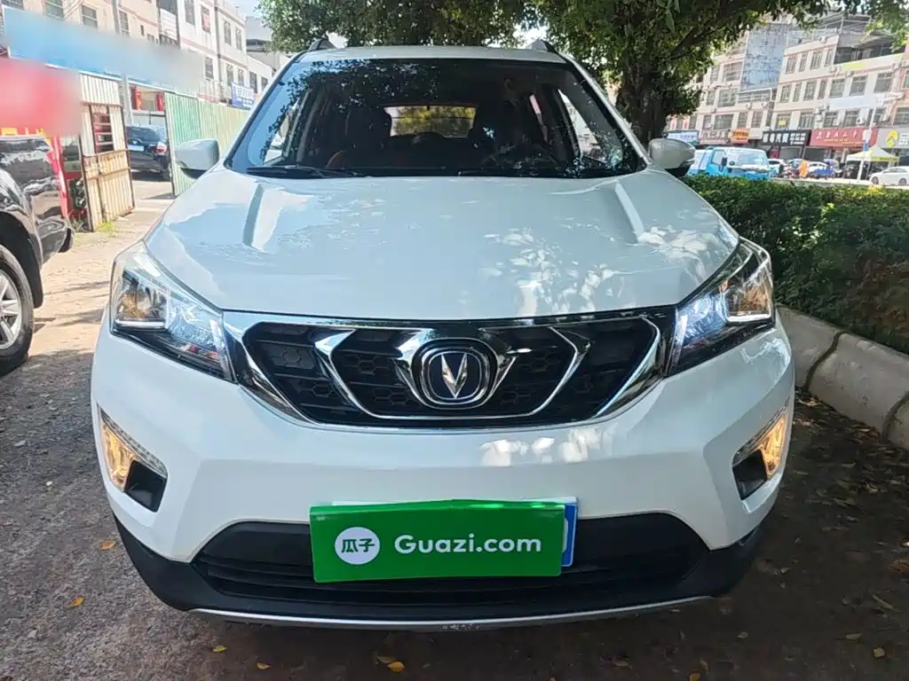 Changan CS15 1.5 L Auto Fashion