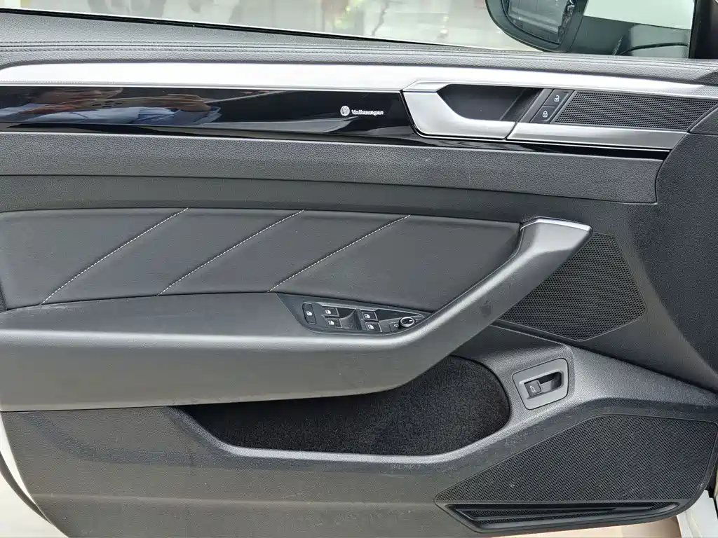 VW CC 330 TSI Dazzle