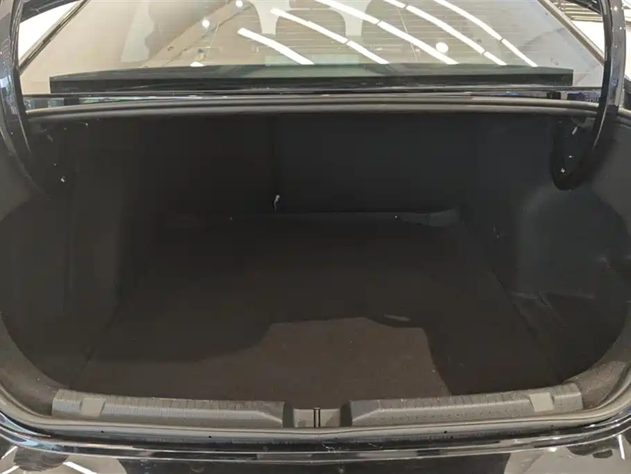 Lavida 280 TSI DSG Comfort