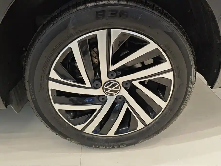 Lavida 280 TSI DSG Comfort