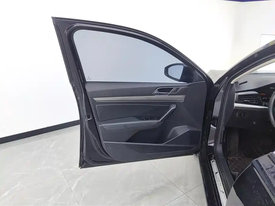Lavida 280 TSI DSG Comfort