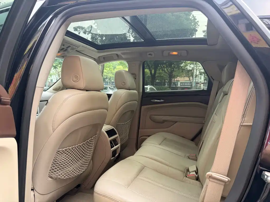 Cadillac SRX 3.0 L Luxury