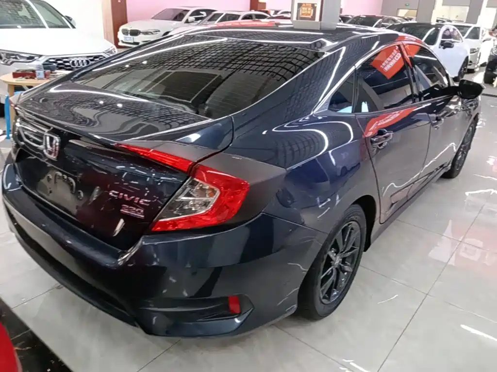 Civic 220 TURBO CVT Power Motion CN-VI