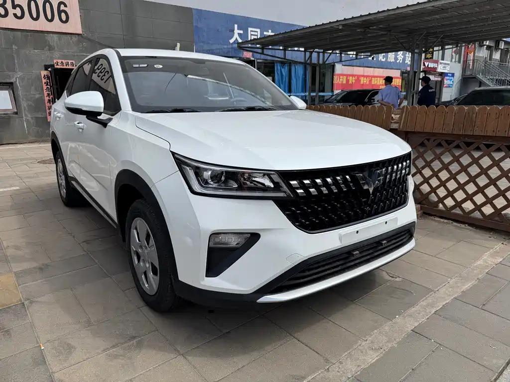 Wuling Xingchi 五菱星驰 2022款 1.5 L 手动自在型