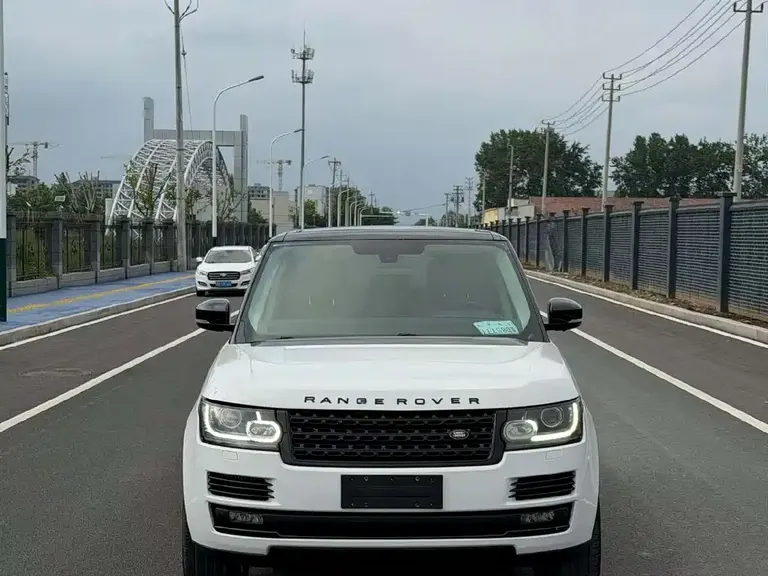 Land Rover Range Rover 3.0 TDV6 Vogue