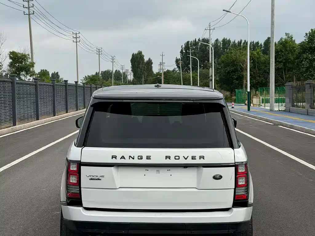 Range Rover 3.0 TDV6 Vogue
