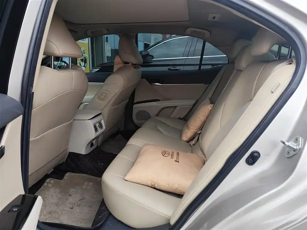 Camry 2.5 G Luxury CN-VI