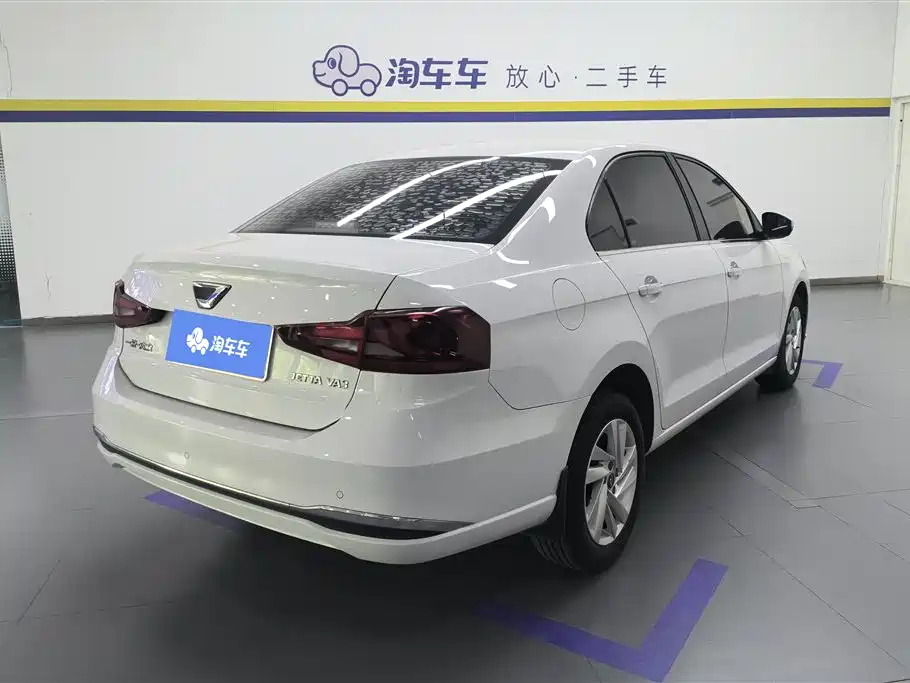 Jetta VA3 1.5 L Auto Joy