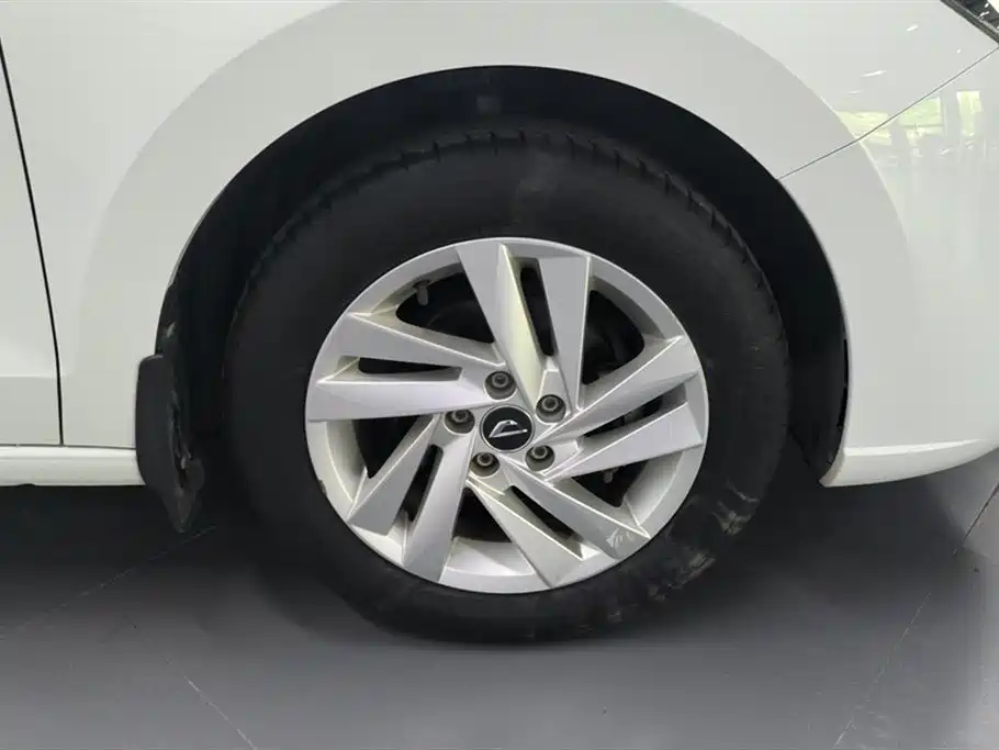 Jetta VA3 1.5 L Auto Joy