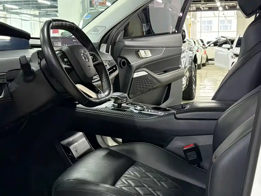 Changan UNI-K 2.0 T AWD Distinguished