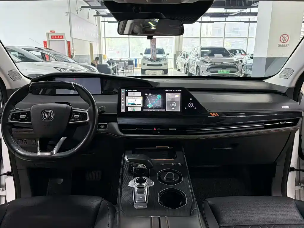 Changan UNI-K 2.0 T AWD Distinguished