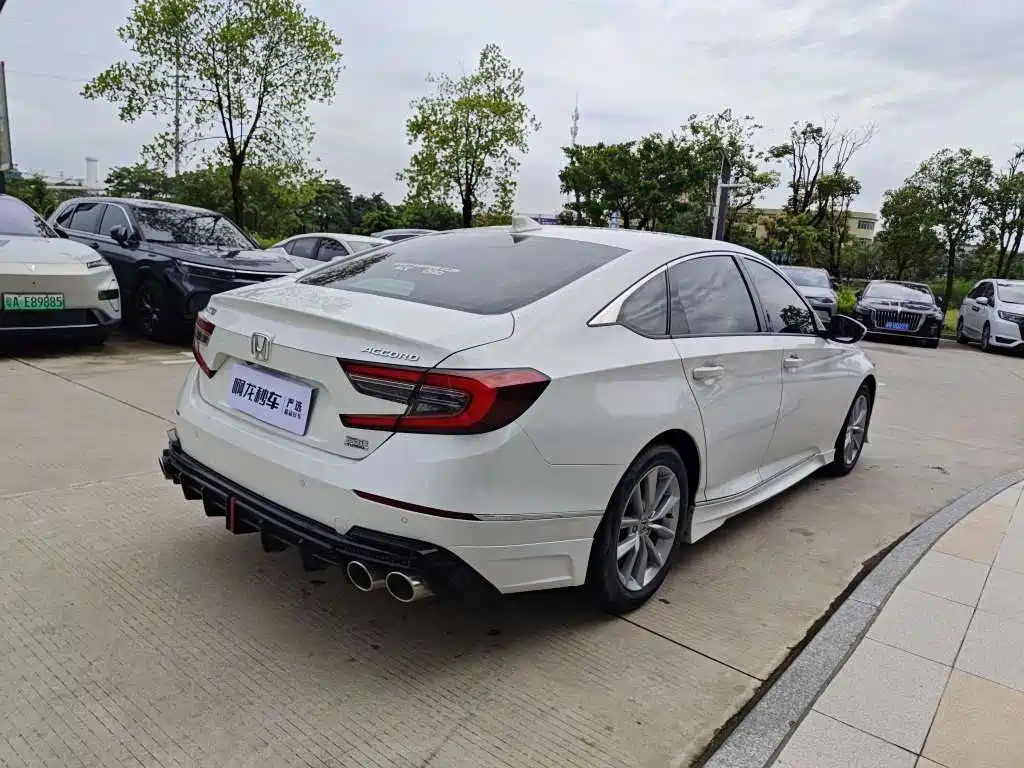 Accord 260 TURBO Luxury