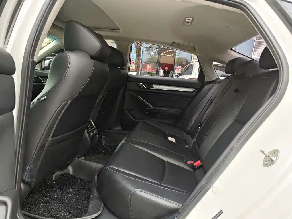 Accord 260 TURBO Luxury