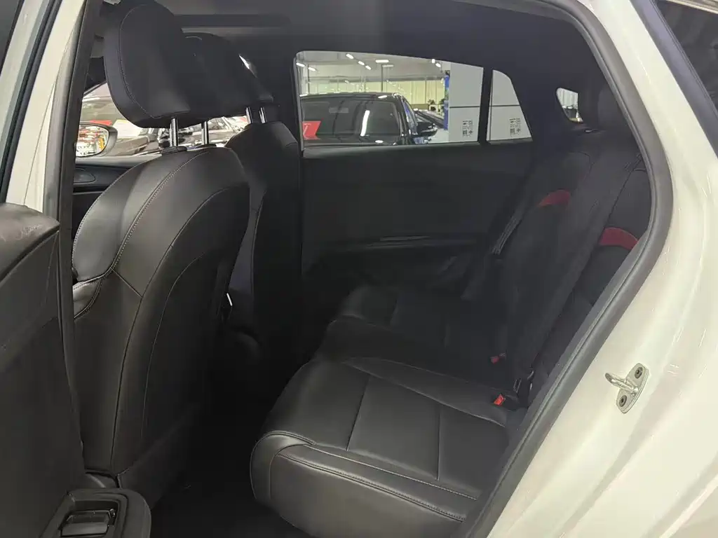MG5 300 TGI Global Flagship
