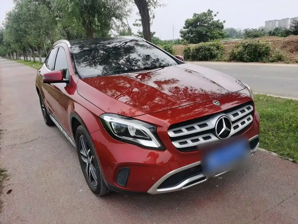 Mercedes-Benz GLA GLA 200 Fashion