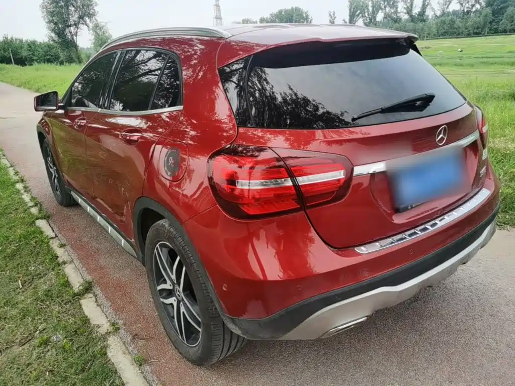 Mercedes-Benz GLA GLA 200 Fashion