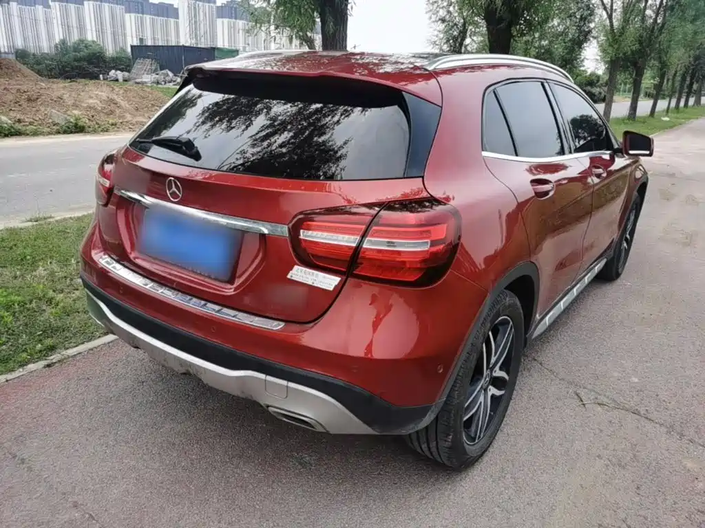 Mercedes-Benz GLA GLA 200 Fashion